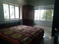 4 BHK + Servant Room Apartment For Sale in Colaba