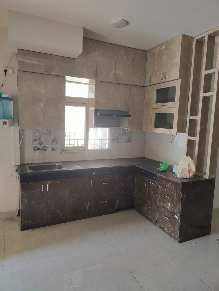 Kitchen, signature-global-the-roselia 2 Bedroom 800 Sq.Ft. Apartment In Sector 95a Gurgaon 9002498