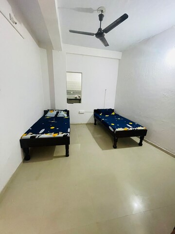 3 BHK Apartment For Rent in Fatehganj