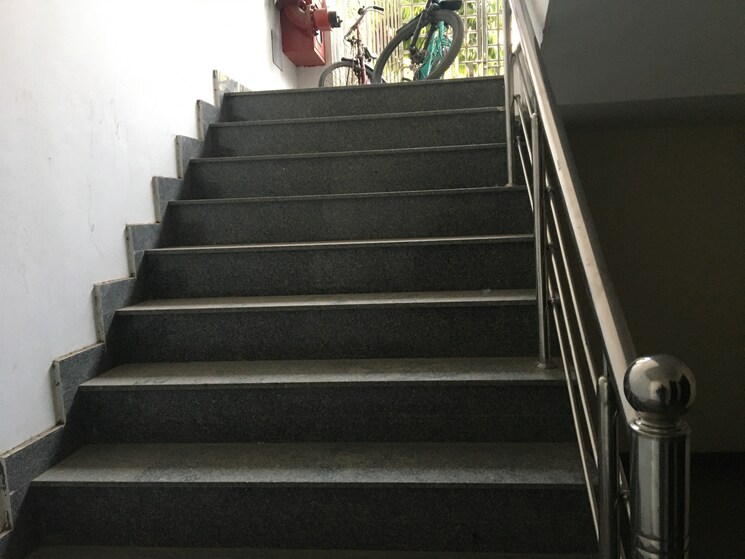 undefined, sector 64 Commercial Office Space 6500 Sq.Ft. In Sector 64 Noida 9002515