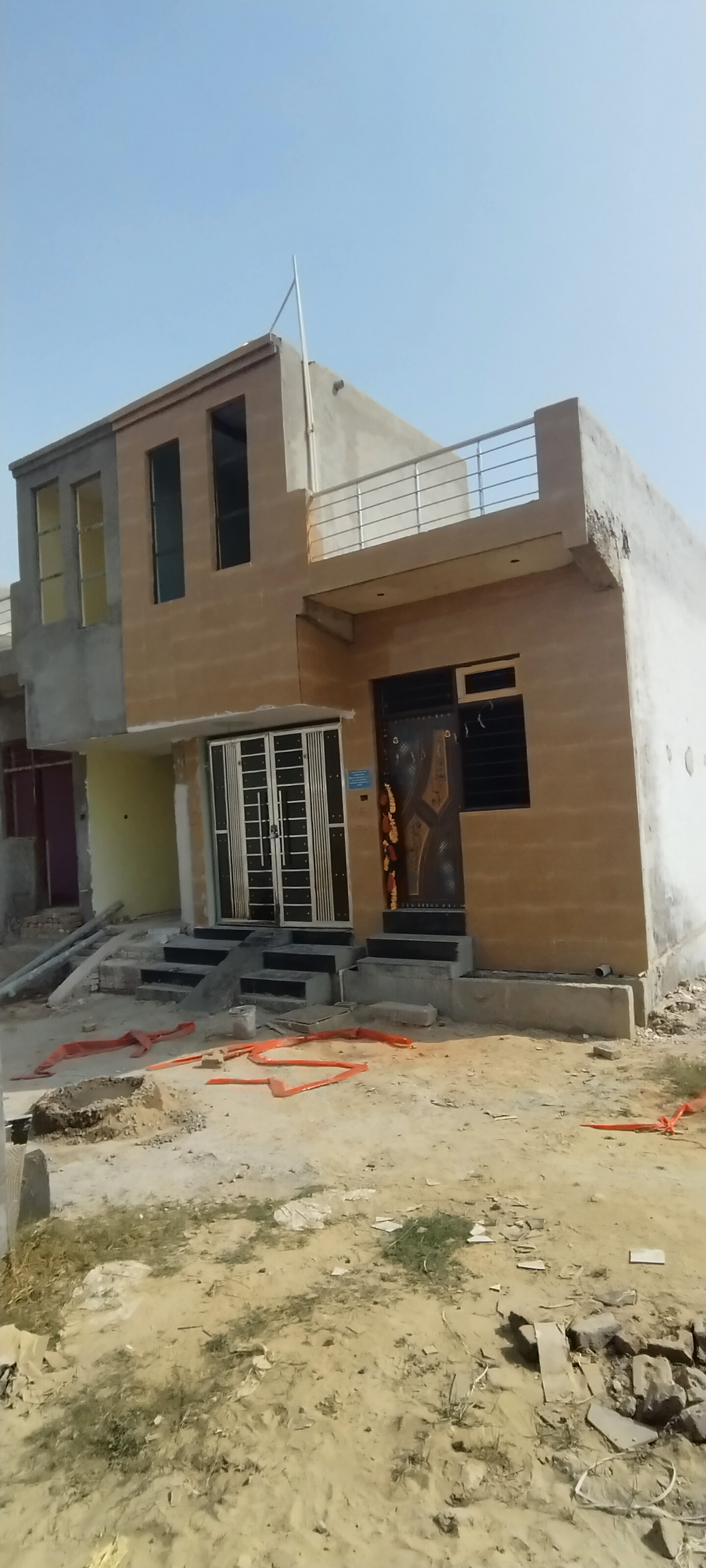 Plot For Sale in PVD Mansarovar Park