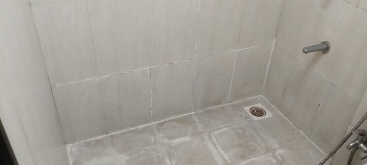 Bathroom, godrej-central 2.5 Bedroom 880 Sq.Ft. Apartment In Chembur Mumbai 9002547