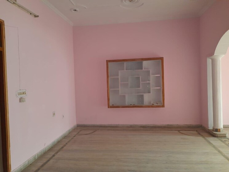 Room, gomti nagar 2 Bedroom 1000 Sq.Ft. Villa In Gomti Nagar Lucknow 9002598