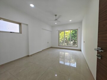 Building Lobby in 3 BHK Apartment at Mahesh Jai Arati, Chembur – for Rent
