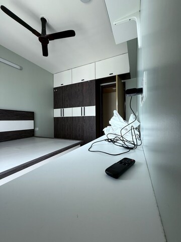 Team Area in 2 BHK Apartment at L&T Emerald Isle, Powai – for Rent