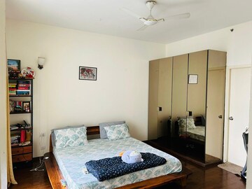 Bedroom in 4 BHK Apartment at Ireo Victory Valley, Sector 67 – for Rent
