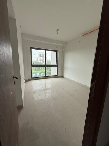 Room in 3 BHK Apartment at Adani Atelier Greens, Koregaon Park – for Rent