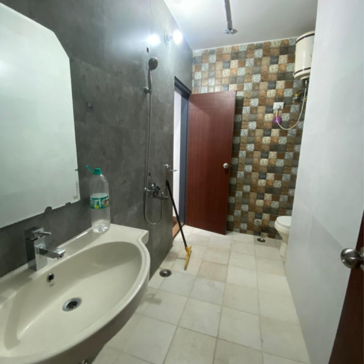 Bathroom, sector 23 2.5 Bedroom 1200 Sq.Ft. Builder Floor In Sector 23 Gurgaon 9002644