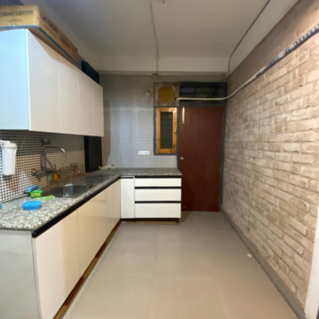 Kitchen in 2.5 BHK Builder Floor at Sector 23 – for Rent