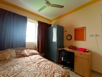 Bedroom in 1 BHK Apartment at Hiranandani Princeton CHS, Powai – for Rent