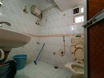 Bathroom in 1 BHK Apartment at Hiranandani Princeton CHS, Powai – for Rent