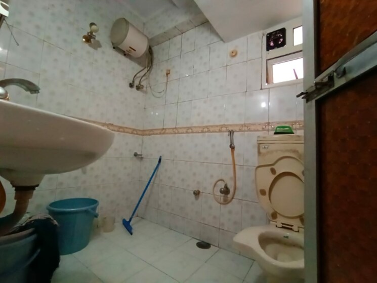 Bathroom, hiranandani-princeton-chs 1 Bedroom 550 Sq.Ft. Apartment In Powai Mumbai 9002637