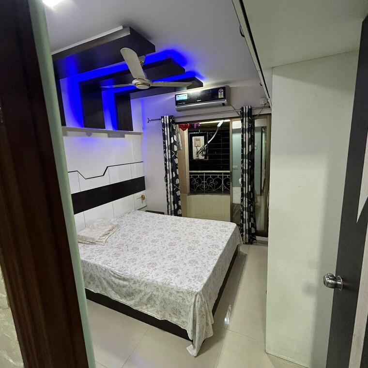 Team Area, paradise-sai-world-city-phase-2 2 Bedroom 689 Sq.Ft. Apartment In Palaspe Phata Navi Mumbai 9002631