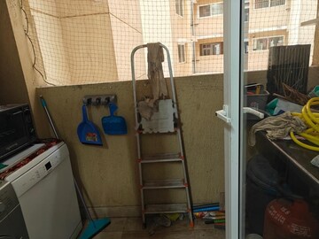 Team Area in 3 BHK Apartment at Sterling Ascentia, Bellandur – for Rent