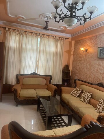 Living Room in 3 BHK Apartment at Sector 10 Dwarka – for Rent