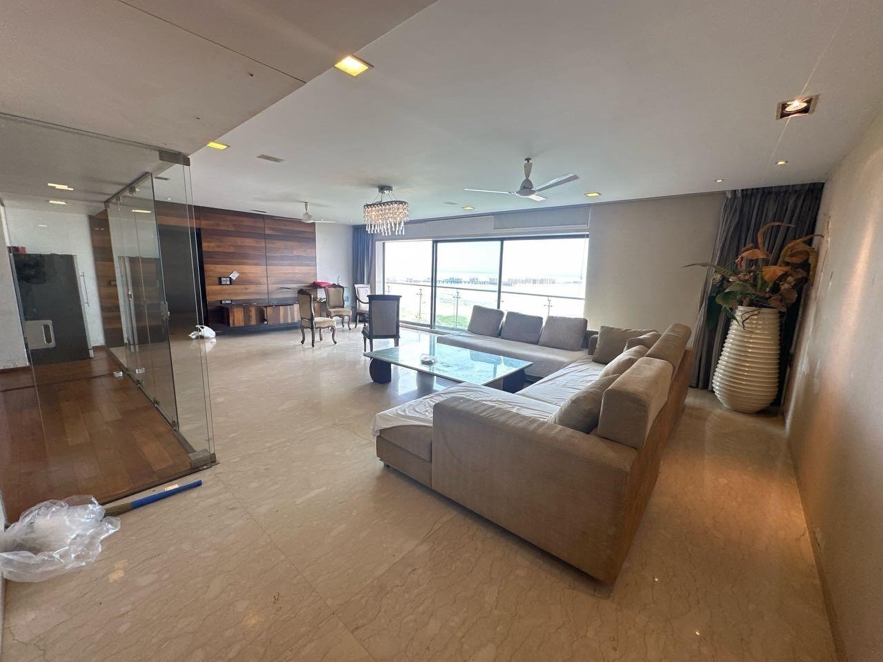 4 BHK + Pooja Room Apartment For Rent in Andheri CHS