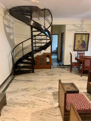 Staircase in 4 BHK Apartment at Cubbon Terraces, Infantry Road – for Rent
