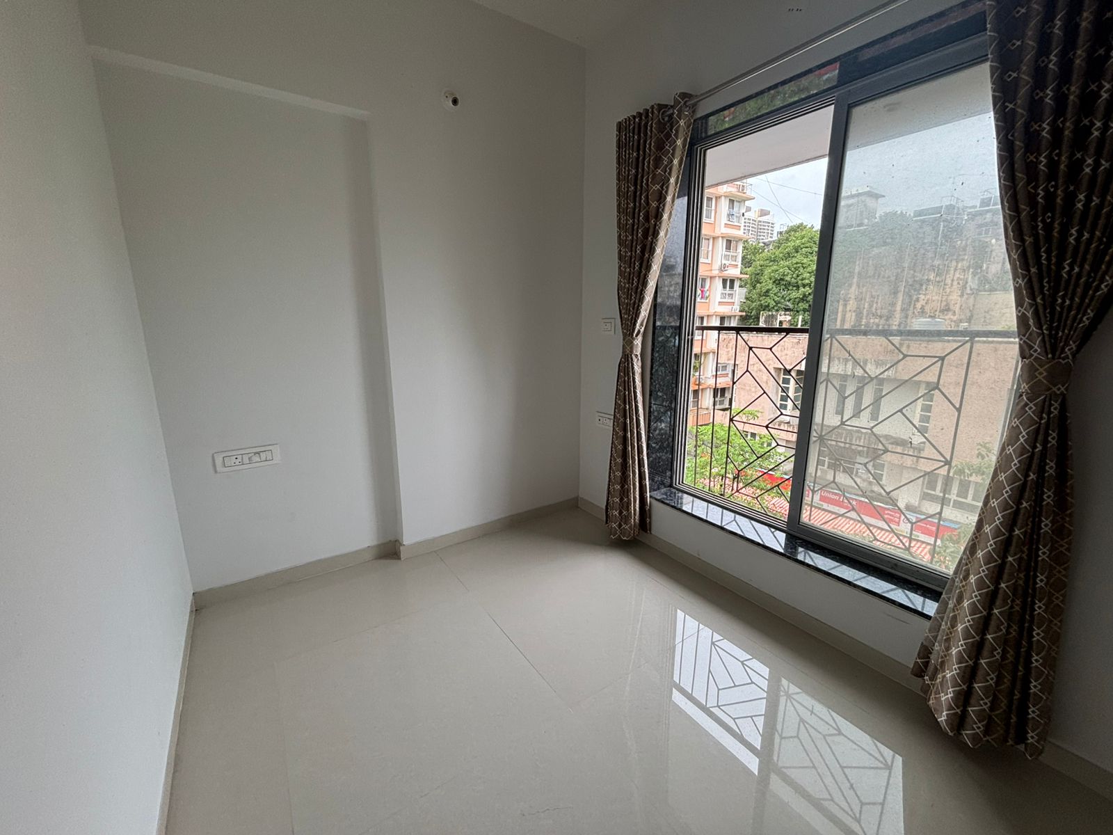 2 BHK + Pooja Room Apartment For Rent in Shivam Mrinal CHS