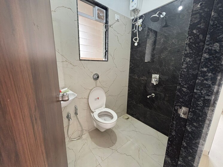Bathroom, shivam-mrinal-chs 2 Bedroom 568 Sq.Ft. Apartment In Kandivali East Mumbai 9002694