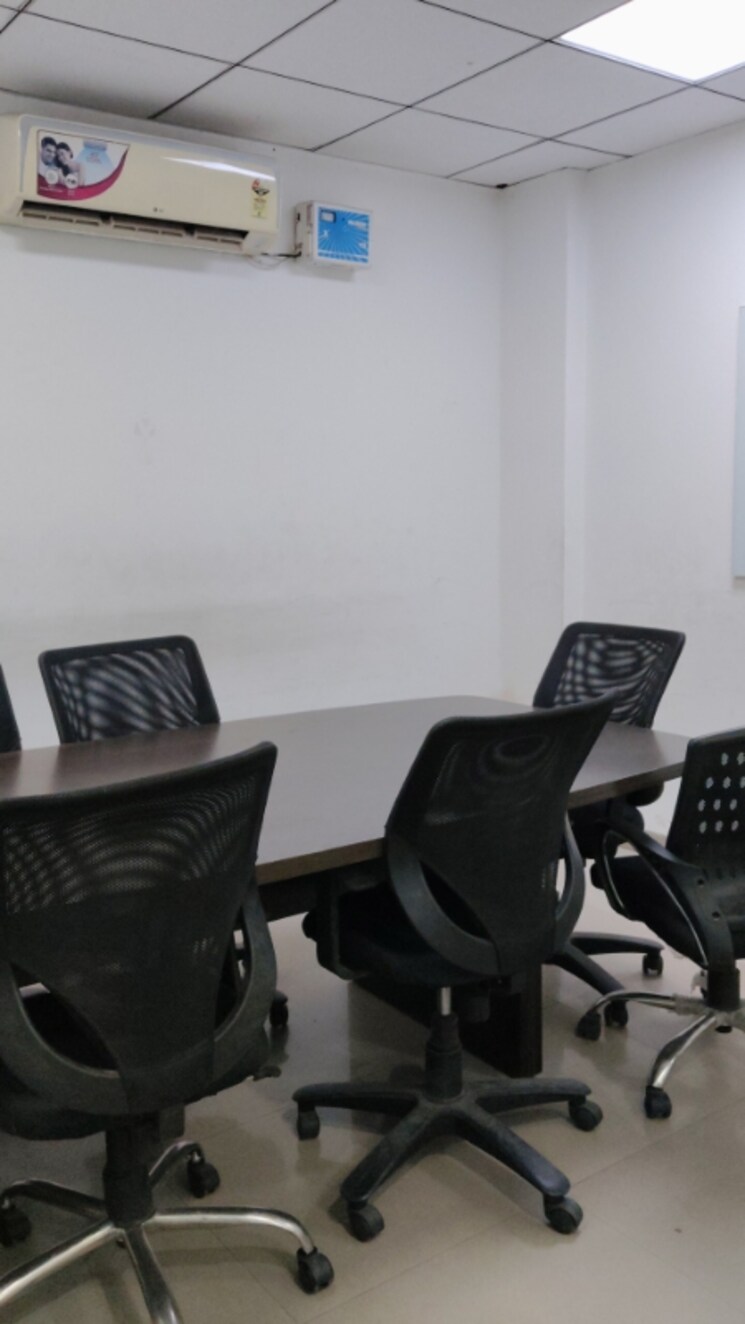 Team Area, sector 2 Commercial Office Space 1000 Sq.Ft. In Sector 2 Noida 9002684