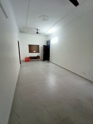 Room in 2 BHK Independent House at Sector 11 – for Rent