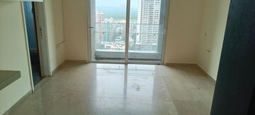 Room in 4 BHK Apartment at Windsor Tower, Andheri West – for Rent
