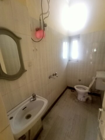 Bathroom in 1 BHK Independent House at Sector 12 Panchkula – for Rent