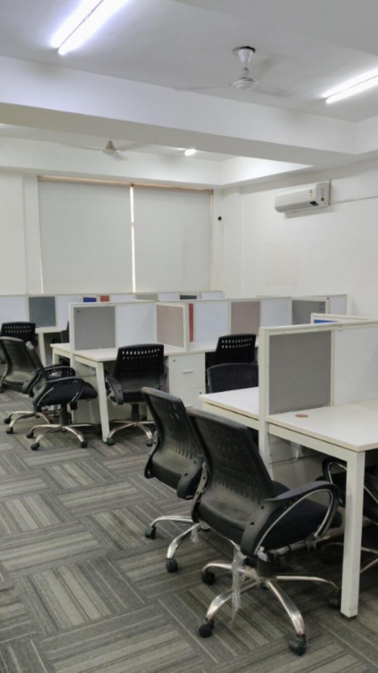 Team Area, sector 2 Commercial Office Space 1500 Sq.Ft. In Sector 2 Noida 9002751