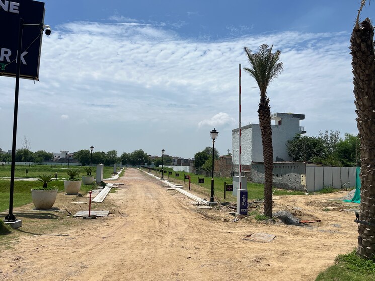 undefined, sector 84a  110 Sq.Yd. Plot In Sector 84a Faridabad 9002726