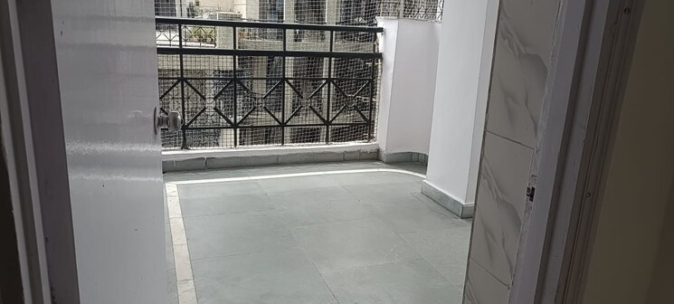 Balcony, sector 23 dwarka 3 Bedroom 1400 Sq.Ft. Apartment In Sector 23 Dwarka Delhi 9002753