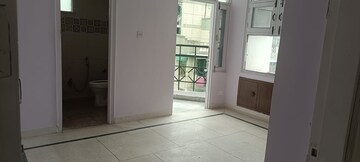 Room in 3 BHK Apartment at Sector 23 Dwarka – for Rent