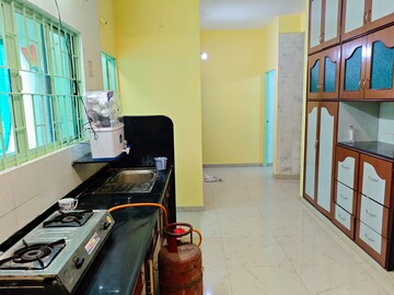 Kitchen in  Pg at Alkapuri – for Rent