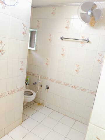 Bathroom in  Pg at Alkapuri – for Rent
