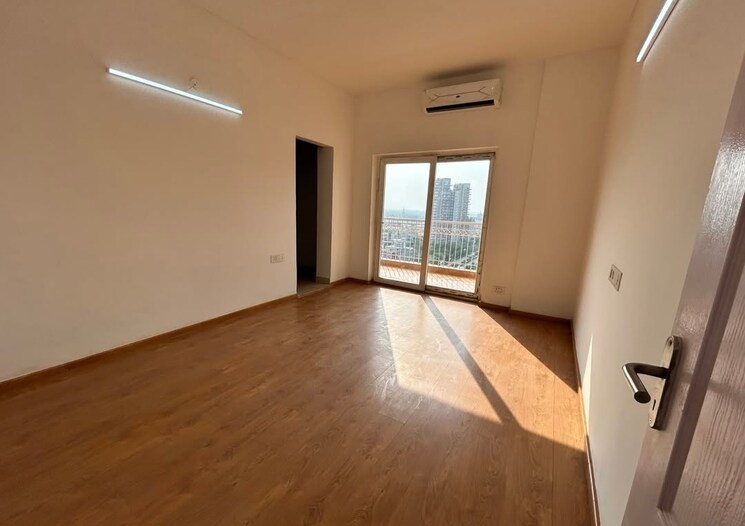 Room, tashee-capital-gateway 3 Bedroom 1990 Sq.Ft. Apartment In Sector 111 Gurgaon 9002818