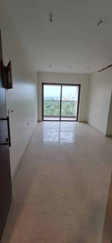 2 BHK Apartment For Rent in Kalpataru Paramount, Kapur Bawdi