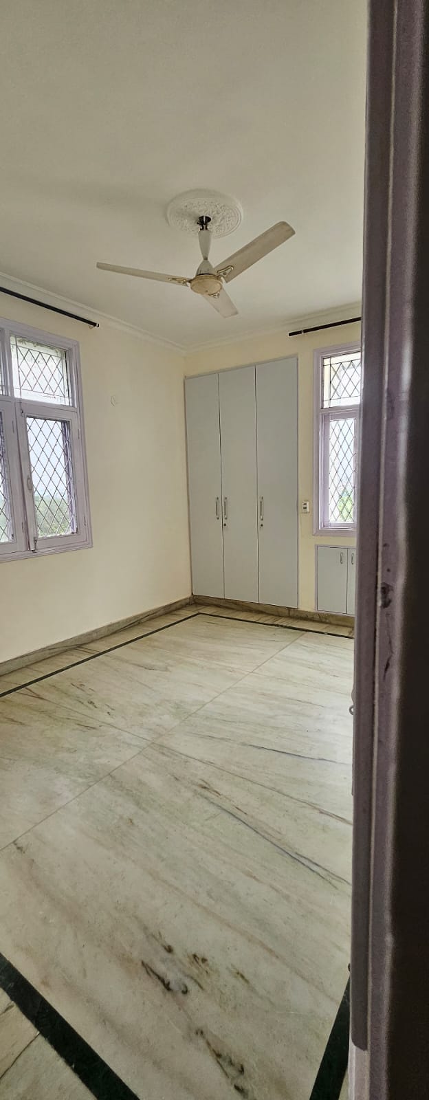 3 BHK + Extra Room Apartment For Rent in Chanakya Apartment Sector