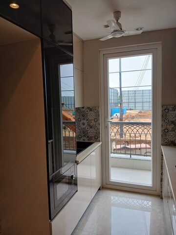 Furnished Amenities in 3 BHK Builder Floor at Anant Raj The Estate Floors, Sector 63a – for Sale
