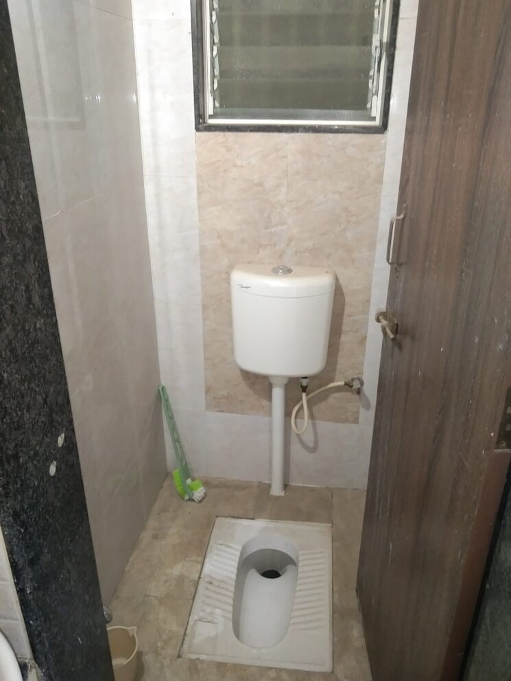 Bathroom, vijayalaxmi-laxmisatyam-residency 1 Bedroom 580 Sq.Ft. Apartment In Dhanori Pune 9002911
