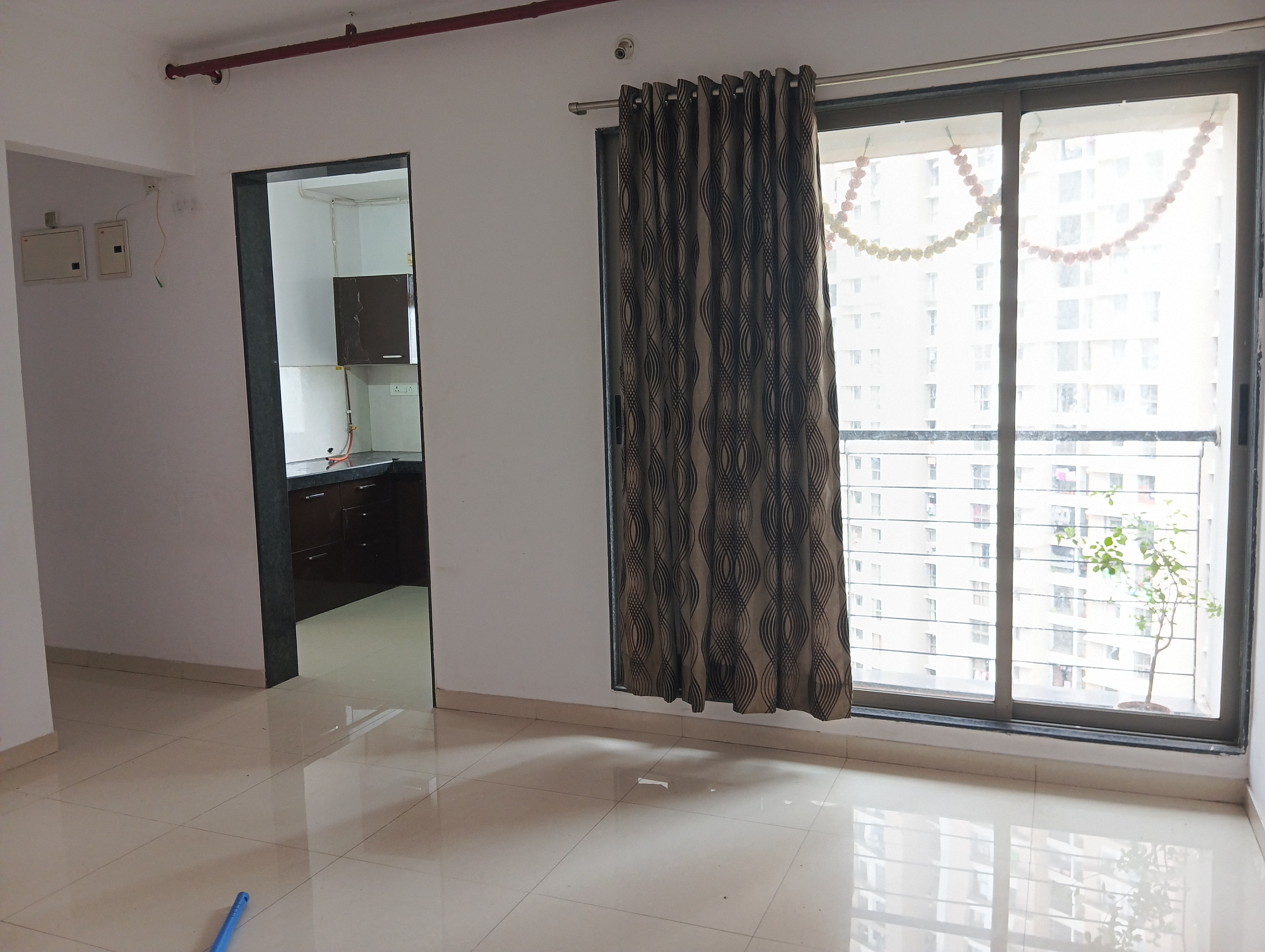 2 BHK Apartment For Rent in Runwal Eirene
