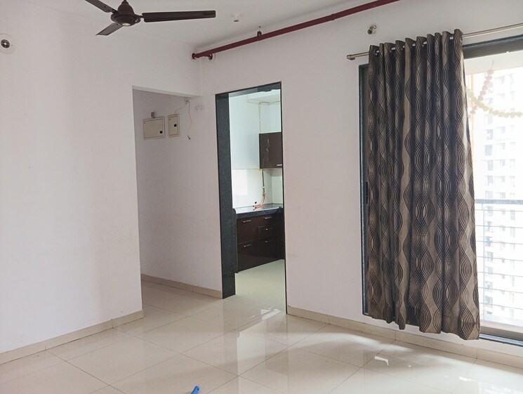 Room, runwal-eirene 2 Bedroom 568 Sq.Ft. Apartment In Balkum Pada Thane 9002925