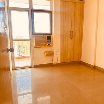 Room in 2 BHK Apartment at Maxworth Premier Urban, Chander Nagar – for Rent