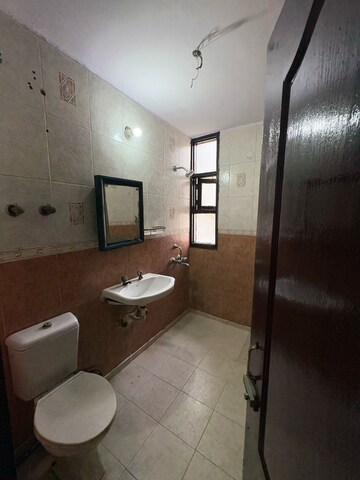 Bathroom in 3 BHK Apartment at Sector 23 Dwarka – for Rent