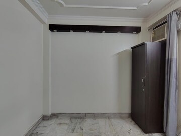 Room in 3 BHK Apartment at AVJ Amba Homes, Indrapuram – for Rent