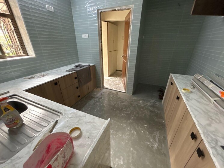 Kitchen, lokhandwala-complex 4 Bedroom 2000 Sq.Ft. Apartment In Andheri West Mumbai 9002938