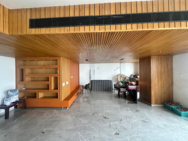  Parking, m3m-merlin 5 Bedroom 6000 Sq.Ft. Penthouse In Sector 67 Gurgaon 9002997