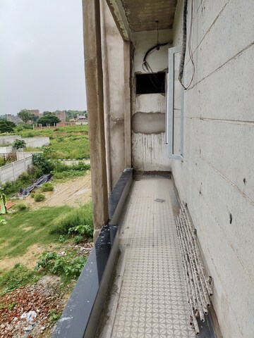 Balcony in 4 BHK Villa at Bithoor – for Sale