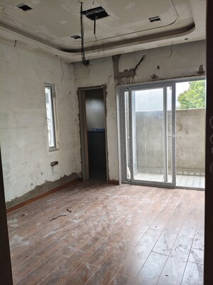 Room in 4 BHK Villa at Bithoor – for Sale