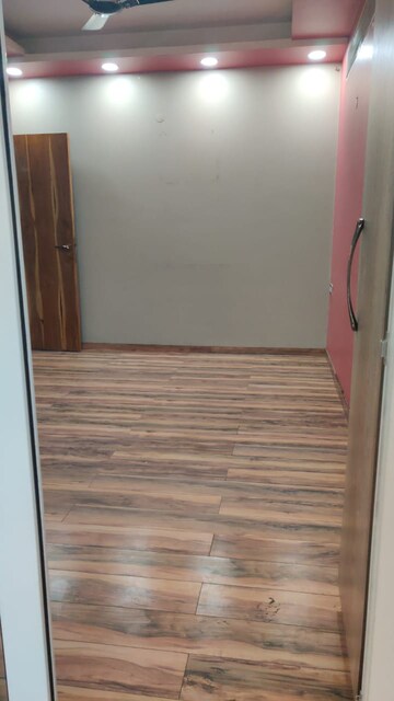 Room in 4 BHK Apartment at Sector 19 Dwarka – for Rent