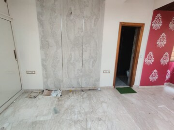 Bedroom in 4 BHK Apartment at Sector 19 Dwarka – for Rent