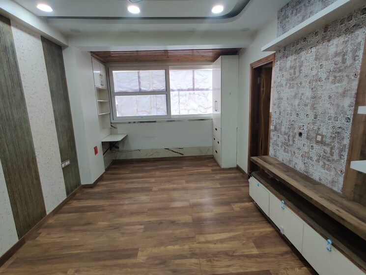 Other, sector 19 dwarka 4 Bedroom 3000 Sq.Ft. Apartment In Sector 19 Dwarka Delhi 9003024